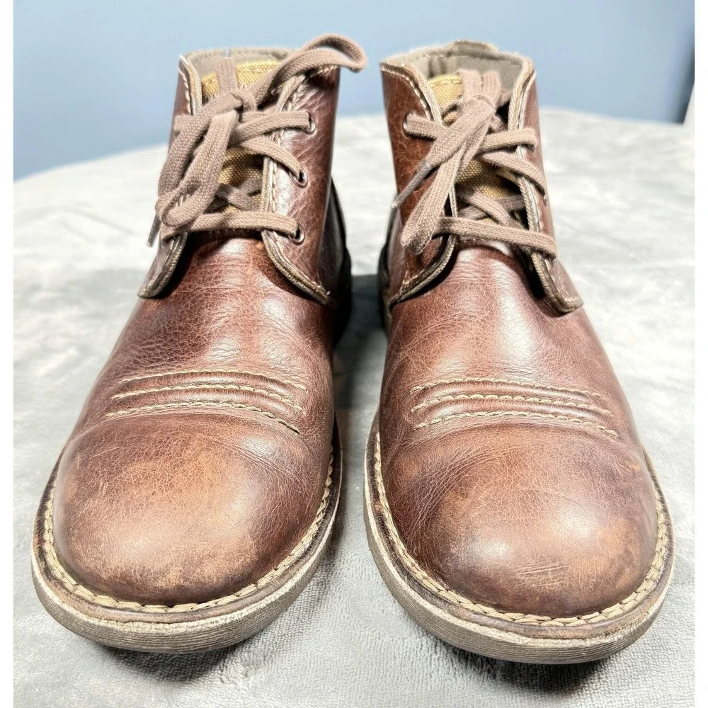 Clarks Boots Mens Size 10.5 Brown Leather Chukka Lace Up Ankle Casual Boots